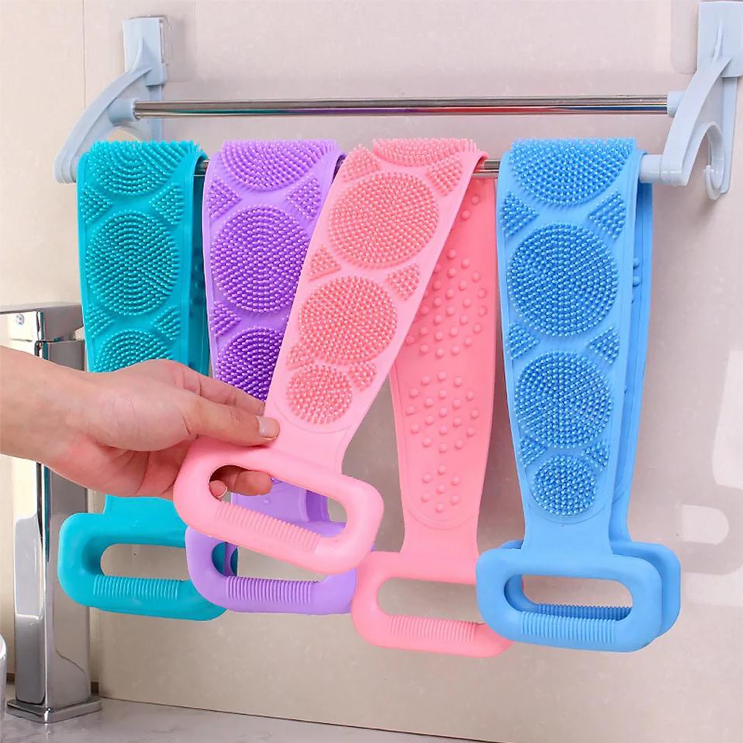 Silicone Bath Body Brush Soft Rubbing Exfoliating Massage For Back Cleaning High Quality Bathroom Accessories | Random Colour